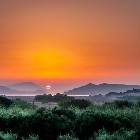 Milos Bay View Zefiría 외부 사진